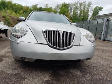 Paraurti anteriore LANCIA THESIS del 2003