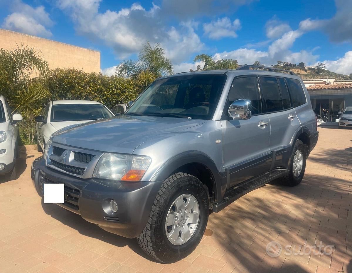 MITSUBISHI Pajero (2000-2007)