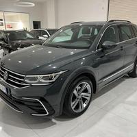 VOLKSWAGEN Tiguan 2.0 TDI 150 CV SCR DSG R-Line