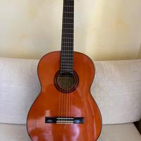 Chitarra Classica Suzuki C-18 con custodia