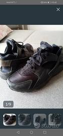 Nike huarache 42 totalblack 