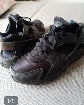 Nike huarache 42 totalblack 