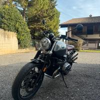 Moto scrambler BMW R nineT - 2022
