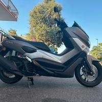 YAMAHA N-MAX 155