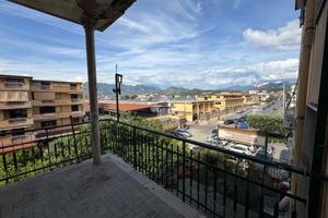 4 LOCALI A PAGANI