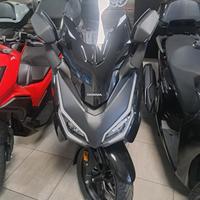 Honda Forza 350 pronta consegna Permute garanzia f