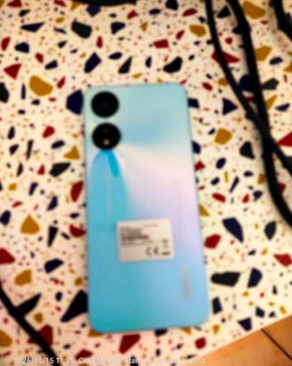 Oppo A78 5G, 128 GB di memoria, 4 GB di RAM, batte