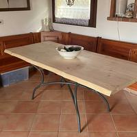 Tavolo da 2,20mt e cassapanche in stile rustico