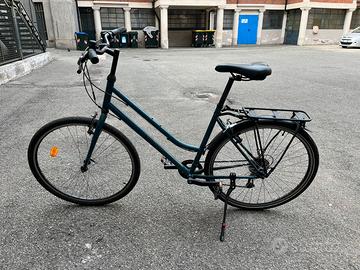 Riverside trekking 120