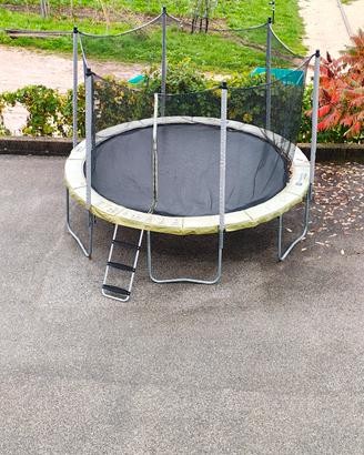 trampolino elastico come nuovo 