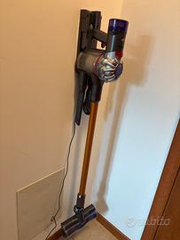 Aspirapolvere Dyson V8 Absolute
