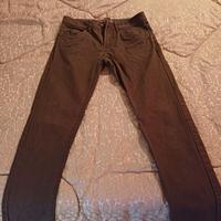 Pantaloni marroni