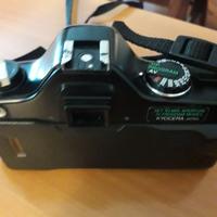 Macchina fotografica yashica 108 multiprogram