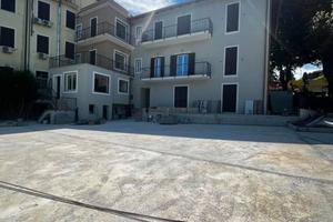Appartamento di 81 m² con 3 locali a Grottaferrata