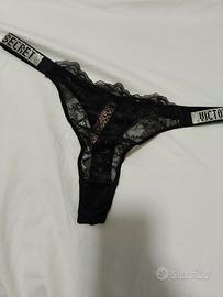 perizoma in pizzo victoria secret 