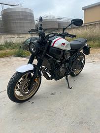 Yamaha xsr 700 abs xtribute