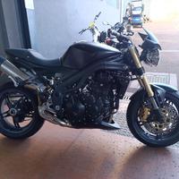TRIUMPH Speed Triple 1050 SPEED TRIPLE 1050