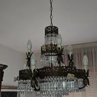 lampadario antico di cristallo 