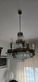 lampadario antico di cristallo 