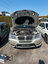 Bmw X3 del 2011 per ricambi(motore rotto)