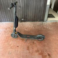 Segway Ninebot KickScooter E22E