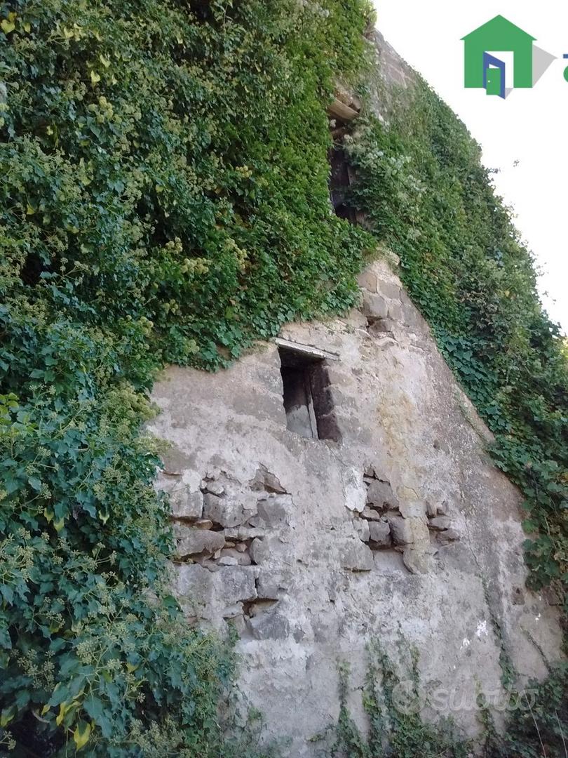 Casolare con Terreno - Vista 3