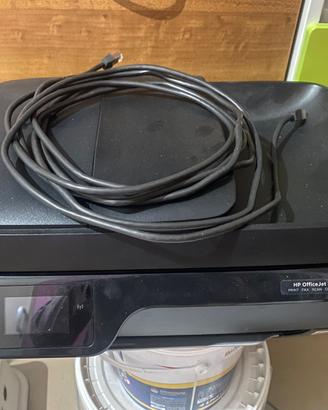 Stampante HP OfficeJet 3834 + 3 cartucce.