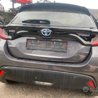 Ricambi usati per Toyota Yaris IV serie 1.5 Hybrid