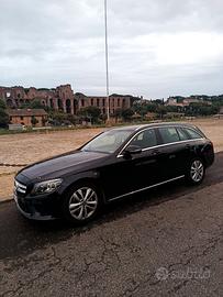 Auto con autista – trasferimenti su prenotazione