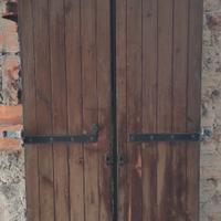 Portoncino in legno