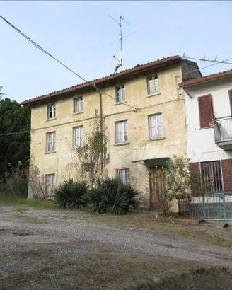 Immobile in asta di 472 m² con più di 5 locali a P