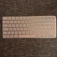 Apple Magic Keyboard