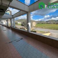 Vitulazio locale Commerciale 100mq