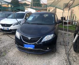 Lancia y ecochich benzina / gpl