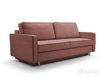 UN DIVANO CON RAFFINATE CUCITURE...!