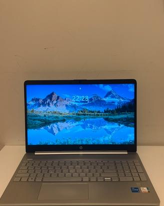 HP Laptop 15s-fq5xxx