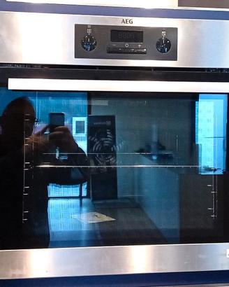 FORNO INOX AEG BEB331010M  NUOVO DA ESPOSIZIONE