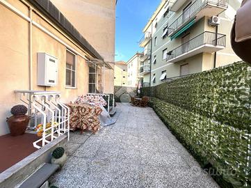 3 LOCALI A SERRA RICCÒ