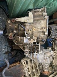 Cambio manuale Nissan qashqai 4x4 da motore R9M