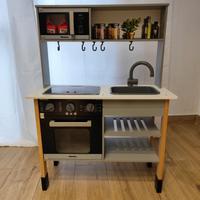 Cucina MIELE in Legno + Carrello Spesa e Accessori