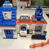 Costruzioni Unico  8544 City Police station