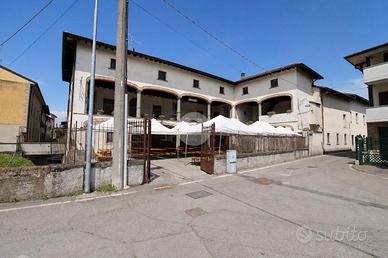 CASA INDIPENDENTE A BARBATA