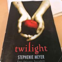 Stephenie Meyer - Twilight