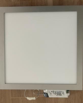 Plafoniera LED Quadrata Paulmann 40x40cm