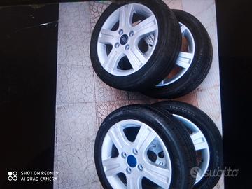 Cerchi e gomme Ford Fiesta Ford Fusion