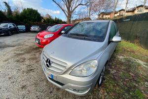 Mercedes-benz cl.B 180  Automatic Sport