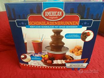 Macchina fontana di cioccolato.