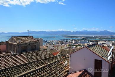 Attico zona Castello