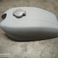 Serbatoio cb 400 four cafè racer e ricambi