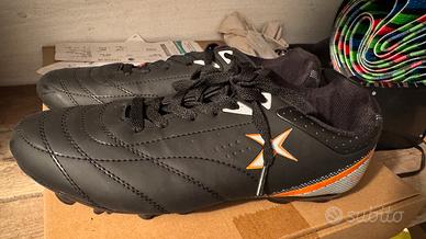 Scarpe da calcio FG n.42 – NUOVE mai usate